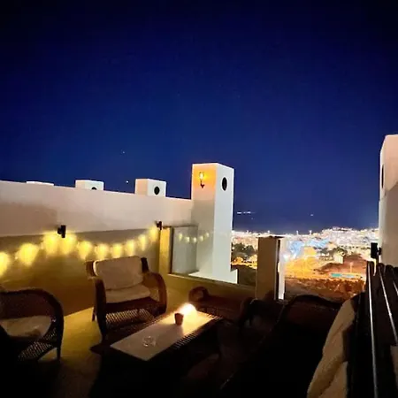 Duplex Ocean View Terrace 펜션 *