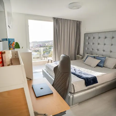 Duplex Ocean View Terrace 아데제