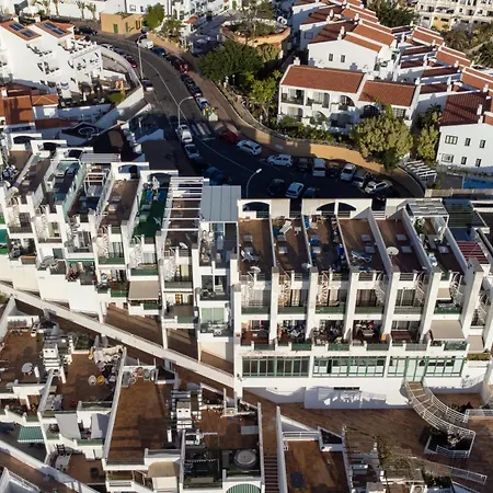 Duplex Ocean View Terrace 펜션 아데제