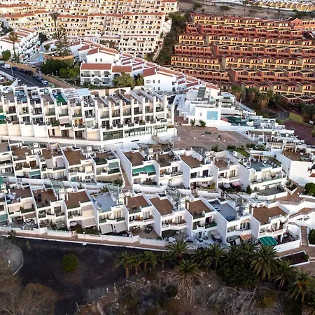 Duplex Ocean View Terrace 펜션 아데제